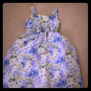 Girls party dress!